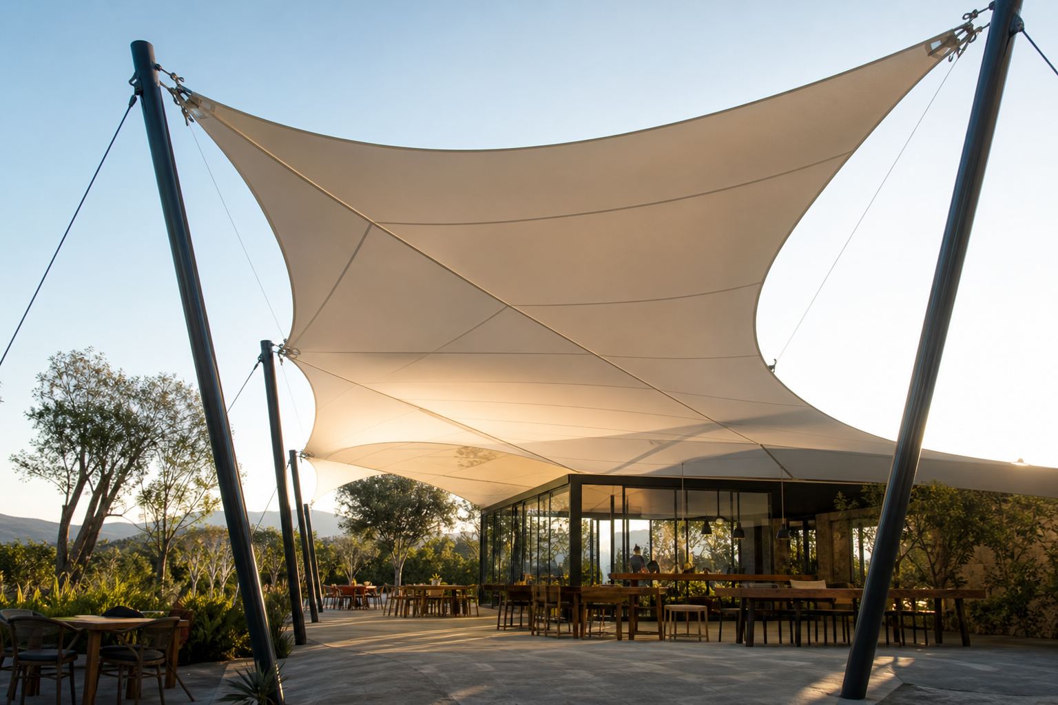 Estética futurista e leveza visual: como a arquitetura tensionada transforma eventos e espaços